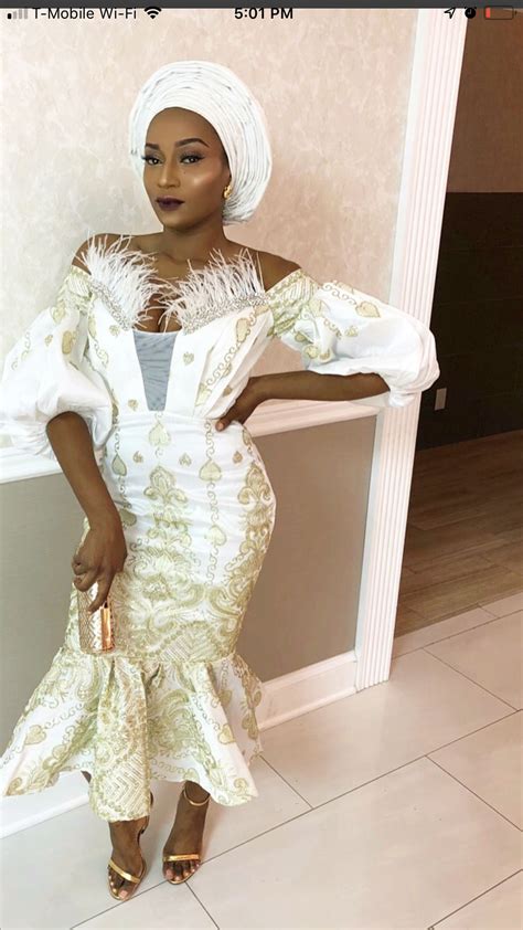 Pin By Blossomfluer On Naija Styles Lace Dress African Fashion Fashion Lace Dress
