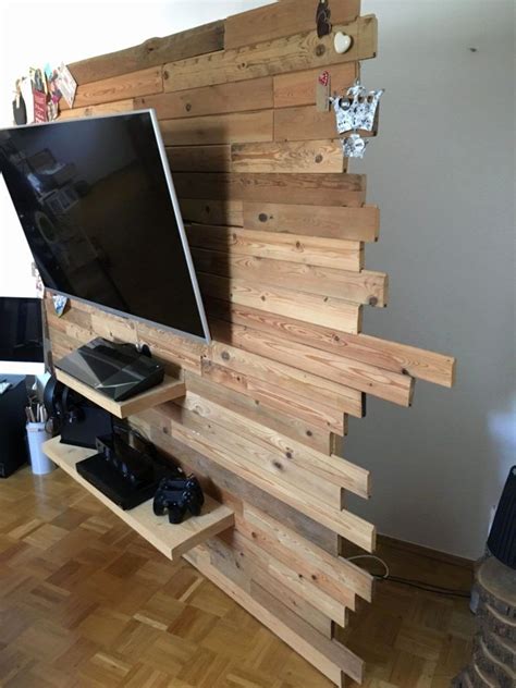 Das heimische wohnzimmer wiederum hat völlig anderes licht, hier wirken die voreingestellten bilder oft viel zu übersteuert. Kabel Verstecken Wand New Ideen | Kabel verstecken wand ...
