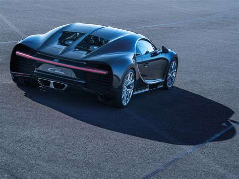 Wallpaper Bugatti Chiron Black Supercar Rear View 3840x2160 Uhd 4k
