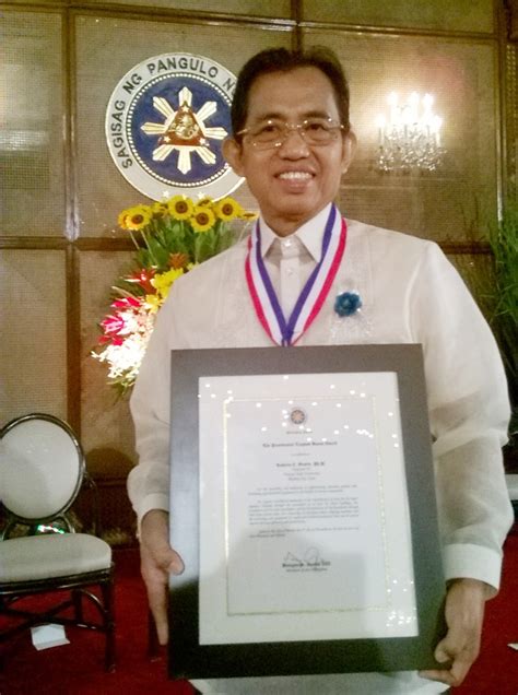 Pres Aquino Bestows 2015 Presidential Lingkod Bayan Award To Vp Guarte