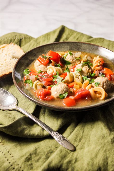 Soft and juicy chicken meatballs made with ground chicken, tofu, sweet bell peppers and tossed in teriyaki sauce. Italian Mini Chicken Meatball Soup