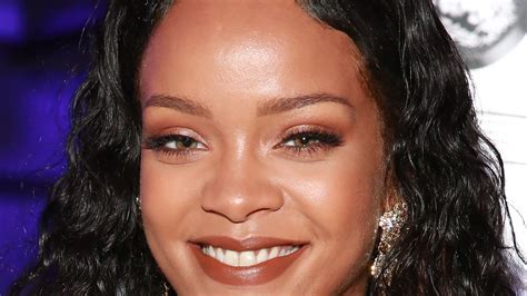 cbs replacing rihanna song on football broadcast after singer complains the new york times