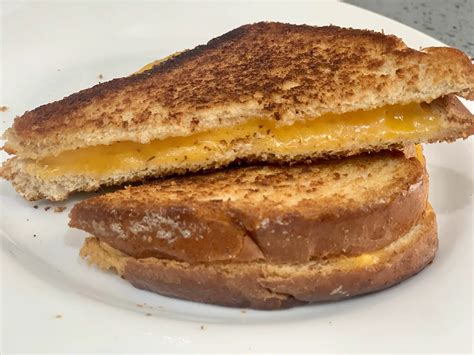 Easy Grilled Cheese Sandwich