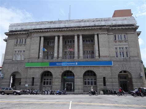 +43 1 515 67 0 china: Standard Chartered Bank Building - George Town City