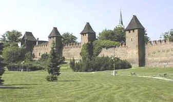 Nimburg neuenburg an der elbe. Nymburk - hrady