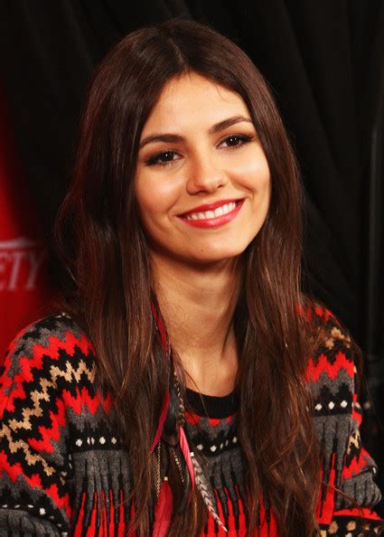 Hollywood Stars Victoria Justice Profile And Pictures