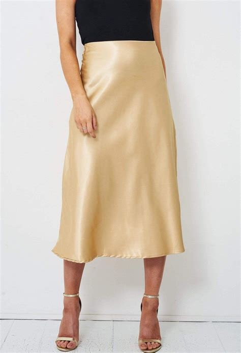 Satin Champagne Gold Midi Skirt In 2021 Midi Skirt Gold Skirt Outfit High Waisted Skirt Outfit