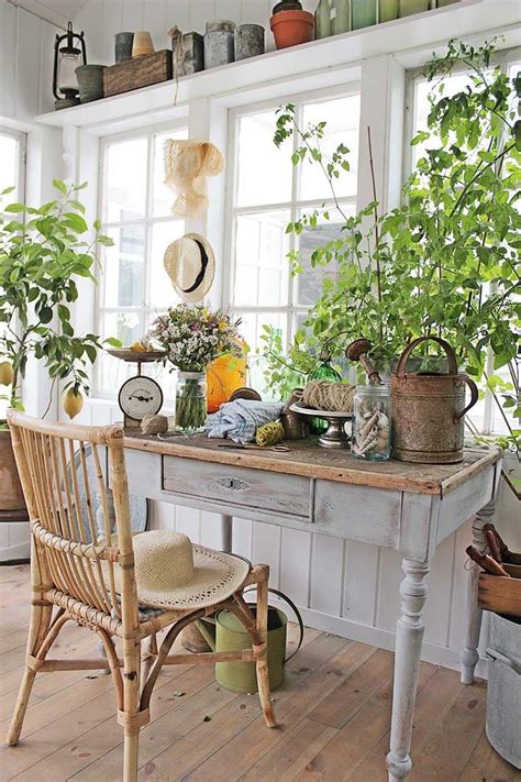 How To Add Cottage Touches To Your Farmhouse Decor The