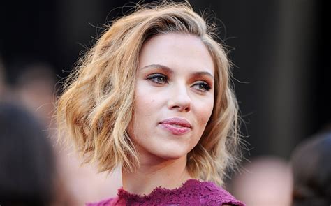 Scarlett Johansson Goes Deep On “devastating” Nude Photo