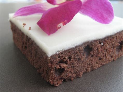 Check spelling or type a new query. Saure-Sahne-Kuchen - The Culinary Trial