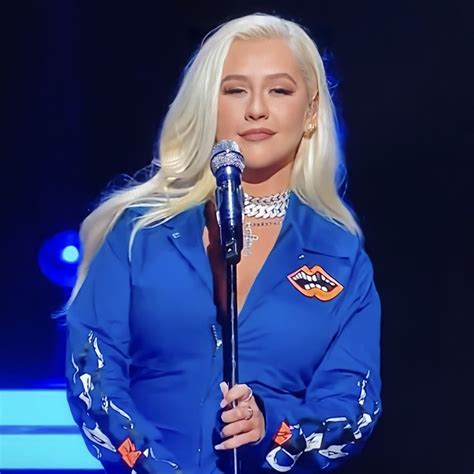 Christina Aguilera Performs For Verizons Super Bowl Afterparty
