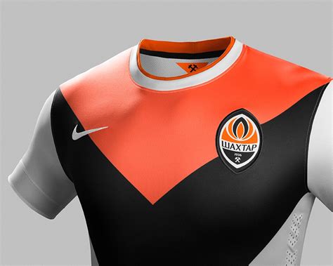 Shakhtar's old home, the central shakhtar stadium which was built in 1936 and reconstructed four times, is currently being used by shakhtar donetsk reserves. Footy News: SHAKHTAR DONETSK 14-15 AWAY KIT