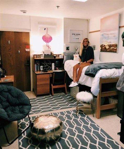 49 Fantastic College Bedroom Decor Ideas And Remodel 24 ⋆