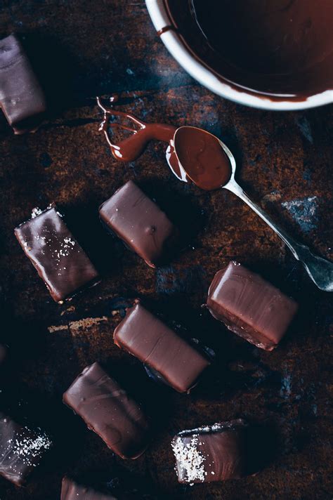 Dattel Schokoladen Pralinen Feines Veganes Konfekt Klara`s Life Rezept Dattel Schokolade