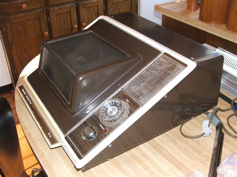 Vintage Panasonic Microwave