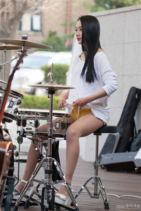 Drumer A Yeon Asian Girl