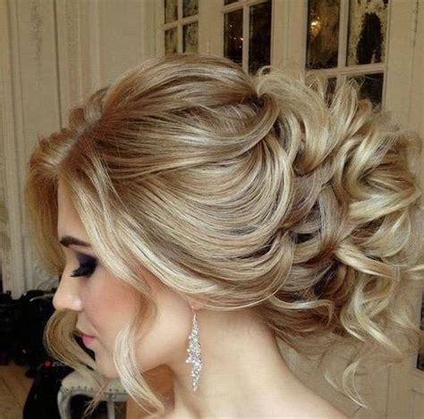 45 Bouffant Hairstyles Thatll Make You Look Incredible 2023