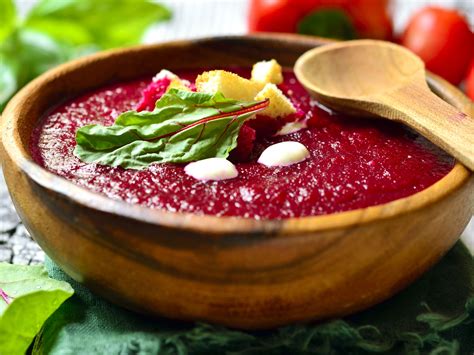 Gaspacho de betterave rouge Recette de gaspacho de betterave rouge