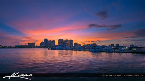 West Palm Beach Purple Sunset At The Waterway Royal Stock Photo