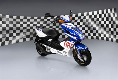2010 Aerox Fiat Yamaha Team Race Replica Revealed Autoevolution