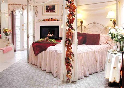 30 Romantic Master Bedroom Designs