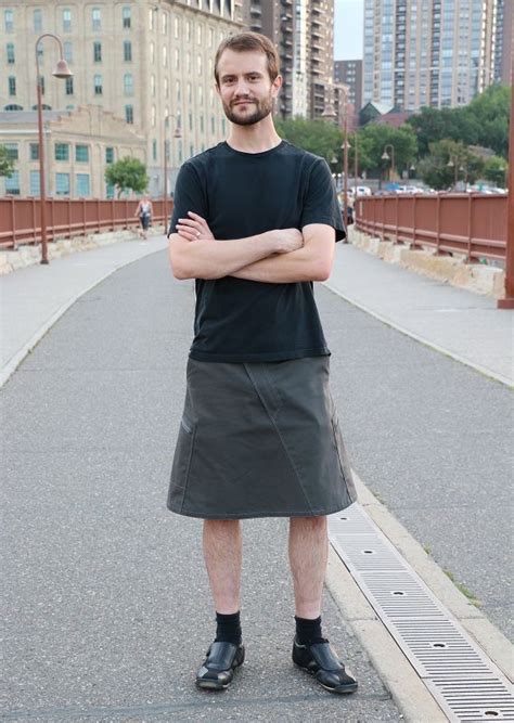 How To Dress Masculinely In A Skirt Part 2 The Beskirted Man