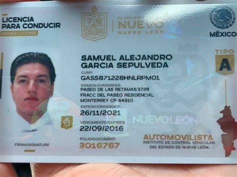 Presume Samuel García La Nueva Licencia De Conducir Para Nl Excélsior