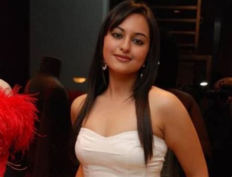Sonakshi Sinha Net Worth Biography Career And Assets