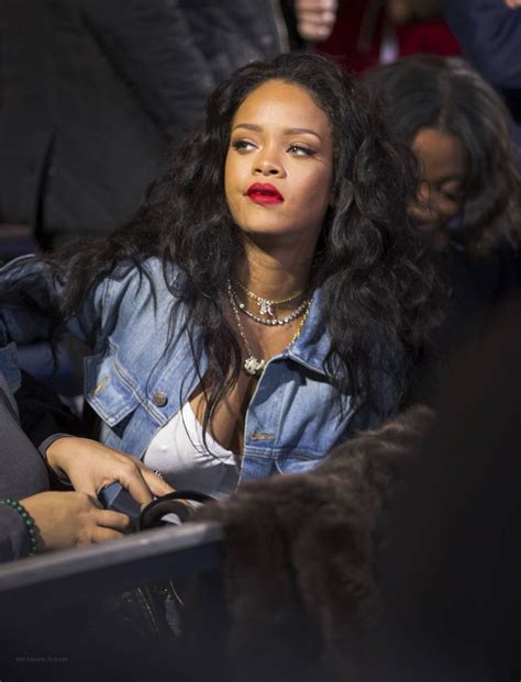Rihanna Street Style Candids 2014 X Longanna Long Black Curly Hair X