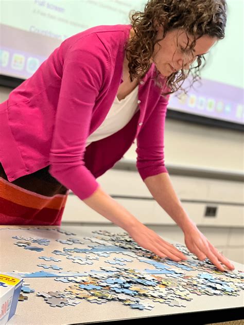 A Farmington couple has a ‘puzzling’ hobby. Now it’s an award-winning