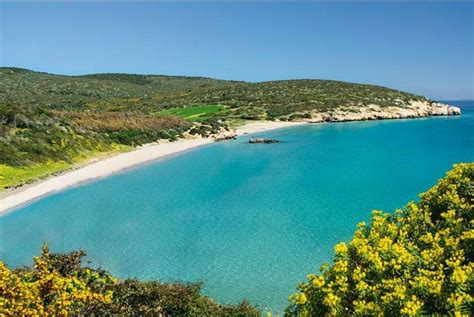Die strände sardiniens zählen zu den schönsten im mittelmeer.nicht selten werden sie sogar unter die top 10 der welt gewählt. Sardinien Ferienhaus am Strand 50 Meter -Villa zentiarrubia