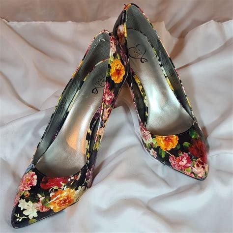 143 Girl Shoes 43 Girl Owanda Floral Pump Heel Size 9 Poshmark