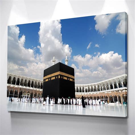 Kaaba in Mecca Canvas Set in 2021 | Beautiful mosques, Mecca, Mecca wallpaper