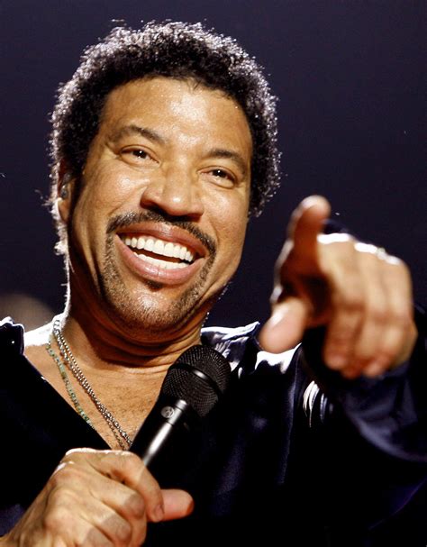 Lionel Richie Announces Las Vegas Residency Shows | Music News ...