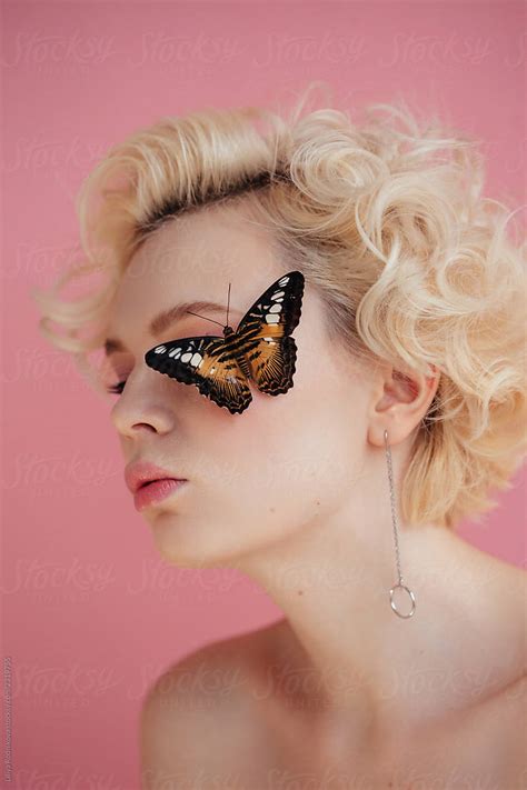 Beauty Portrait With Butterfly Porliliya Rodnikova