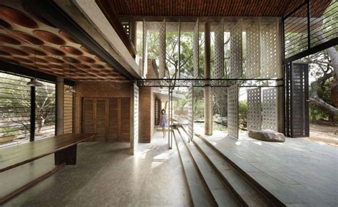 Anupama Kundoo Architect Wall House
