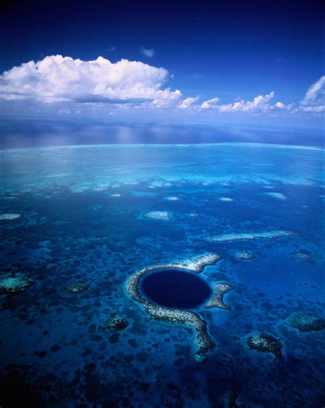 The Great Blue Hole In Belize Is One Of The Worlds Most Gorgeous
