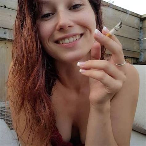 Lovemyworld Real Smokinggirl