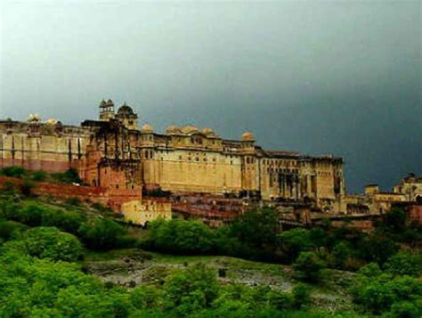 Best places in India to visit in the month of August - Weekend Thrill