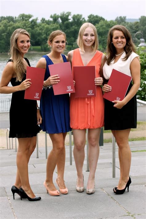 Our porno collection is huge and it's constantly growing. Die Zeugnisvergabe - mein Abiball | Abitur