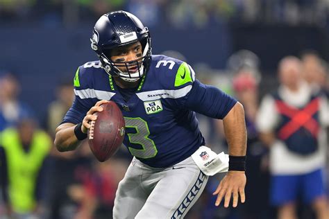 Report: Russell Wilson Sets Deadline for New Contract - SeahawkMaven.io