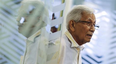 Mahathirs Former Adviser Daim Charged In Malaysian Graft Probe