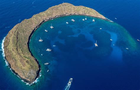 Snorkeling At Molokini Crater Wanderlustyle Hawaii Travel