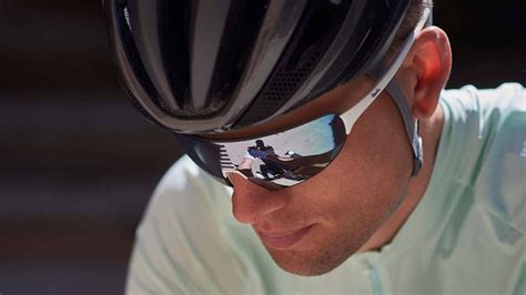 5 Of The Best Cycling Glasses Cycling Glasses Cycling Sunglasses Glasses