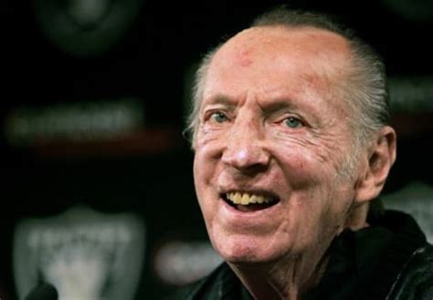 Al Davis Oakland Raiders Owner Dies At 82 The Hollywood Gossip