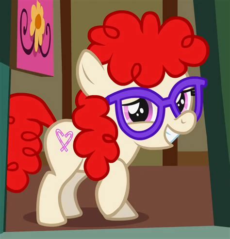 Twist My Little Pony Friendship Is Magic Wiki Fandom Powered By Wikia