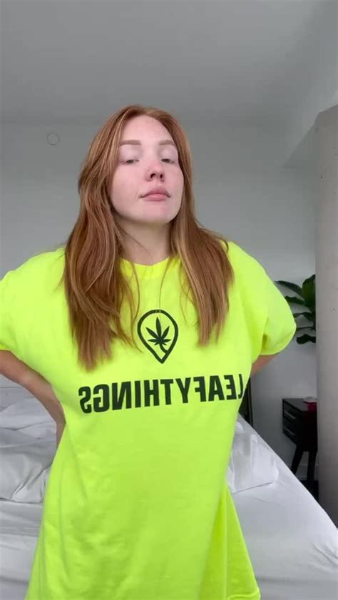 amateur big tits boobs bouncing tits onlyfans redhead tits titty drop porn scrolller
