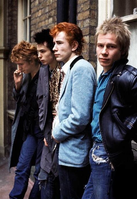 History In Pictures On Twitter Sex Pistols 1977 A3ch41sksy