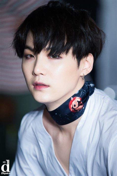 Try these super easy (but really cute) 5 minute hairstyles that you can achieve even on the craziest school mornings. 5 Iconic Min Yoongi Hairstyles | ARMY's Amino