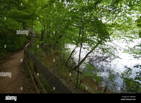 Chattahoochee River Hi Res Stock Photography And Images Alamy